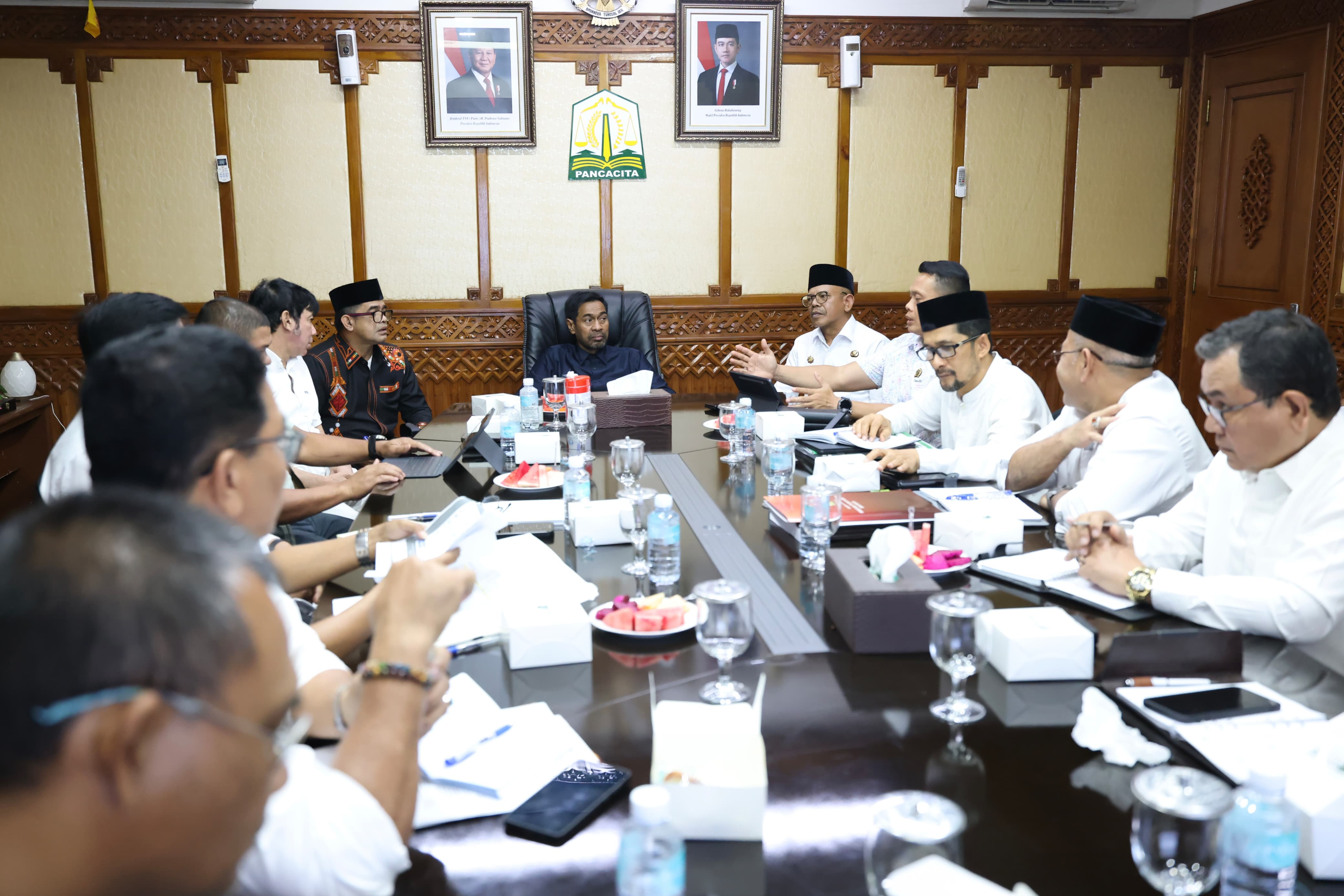 Gubernur Mualem Intruksikan Percepat Penyediaan Lahan Integrasi dan Penataan HGU
